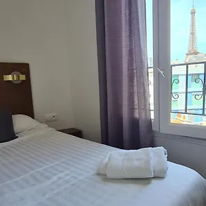 Dupleix 2*, Париж Франция